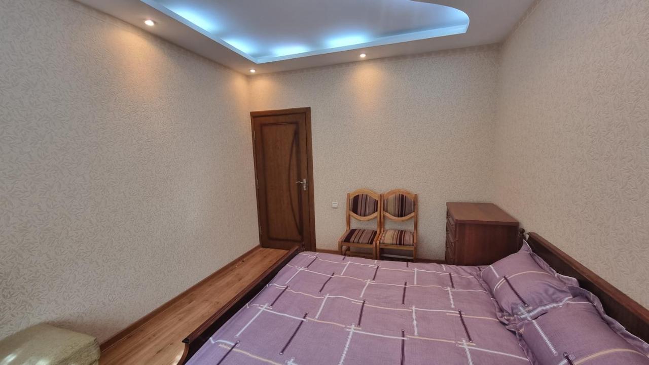 Cosy Appartment Tasjkent Buitenkant foto